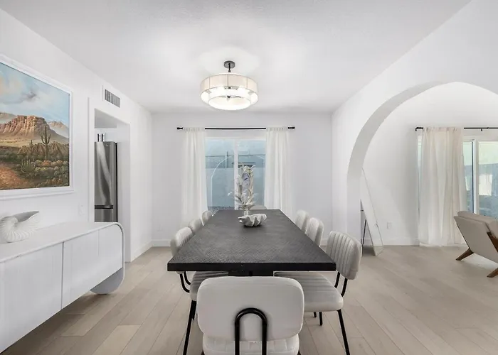 Appartement Modern House In Lakes Community